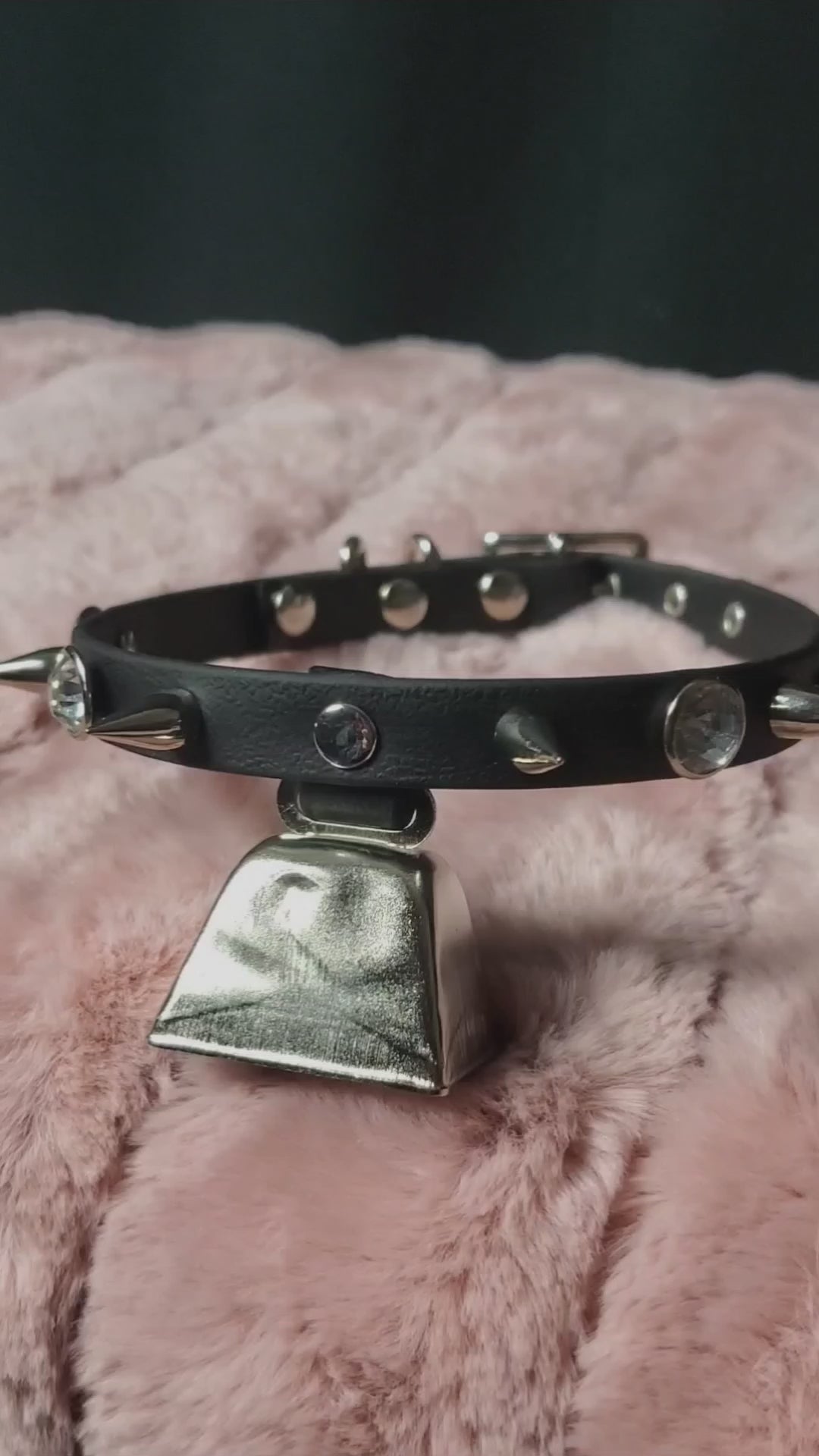 Leather top cow collar